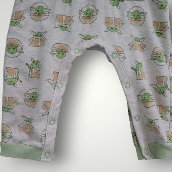 Starwars Baby Yoda Grogu One Peice Outfit 12m Hooded Ears Disney All Over Print - Picture 7 of 10